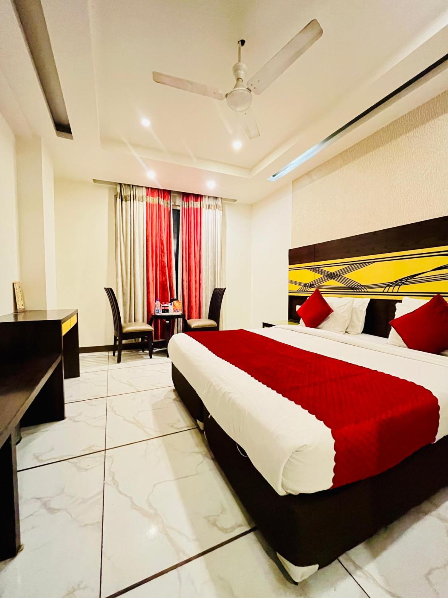 Frankstay -Le Unit By Worth New Delhi Exterior photo
