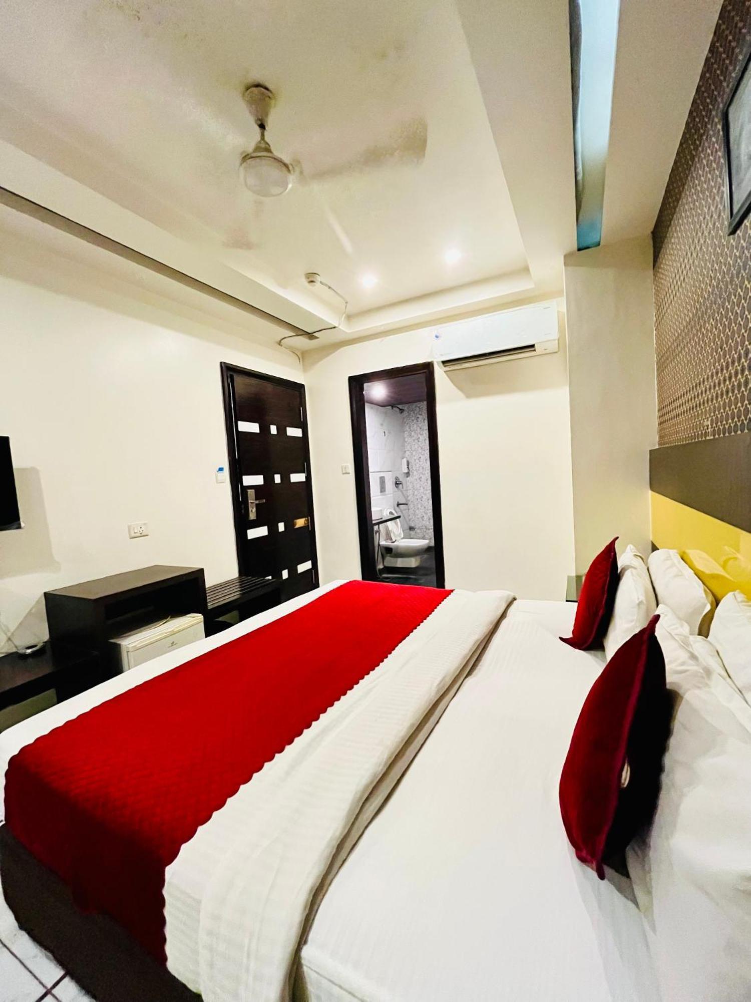 Frankstay -Le Unit By Worth New Delhi Exterior photo