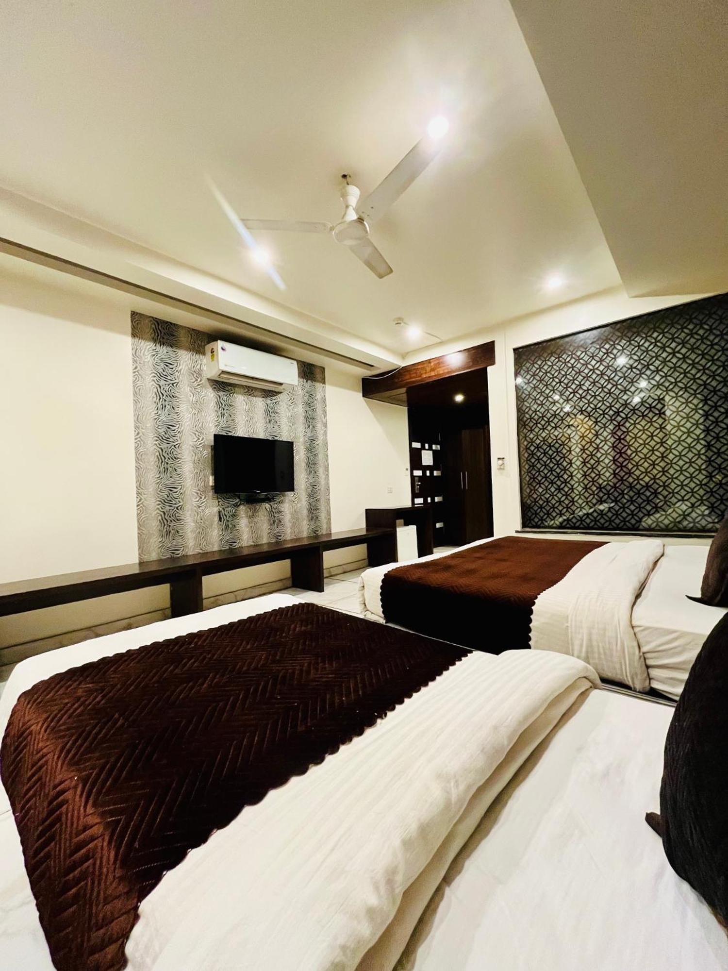 Frankstay -Le Unit By Worth New Delhi Exterior photo